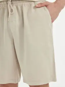 DeFacto Men Mid-Rise Shorts