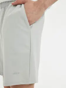 DeFacto Men Mid-Rise Shorts