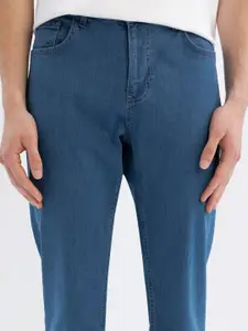 DeFacto Men Mid-Rise Trousers