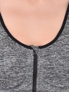 Poftik Full Coverage Removable Padding Sport Bra