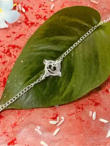 trueBrowns Men 925 Sterling Silver Textured Om Silver Chain Bracelet