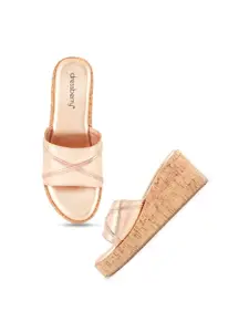 DressBerry Textured Wedge Sandals