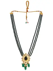 Silvermerc Designs Gold-Plated Kundan Studded Pendant & Pearls Beaded Necklace