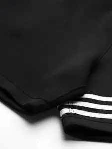 ADIDAS Originals Men Striped Loose Fit Neu C Sho Shorts