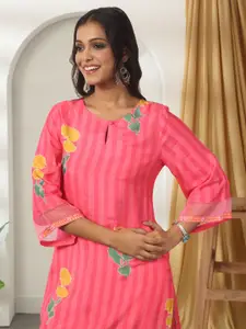 Likha Women Floral Printed Keyhole Neck Thread Work Kurta