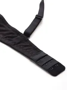 DressBerry Geometric Laced Full Coverage Bra