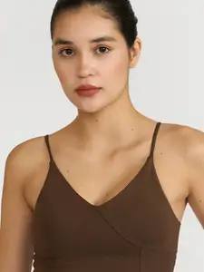 Hunnit Zen V Neck Dry Fit Sports Bra with Medium Coverage