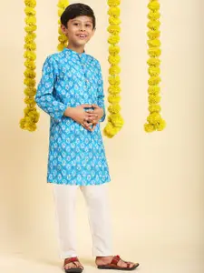 Cutiekins Boys Floral Printed Band Collar Pure Cotton Straight Kurta With Pyjamas