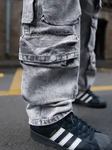 Powerlook Men Loose Fit Mid-Rise Cargo Style Jeans