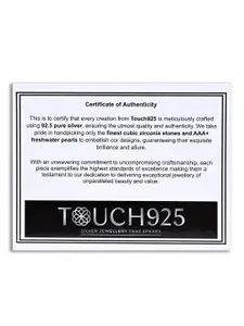 TOUCH925 925 Sterling Silver Graceful Triangle Pearl Beaded Pendant With Chain