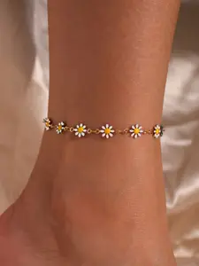 VAMA Gold Plated Layered Chain White Daisy Flower Anklet Bracelet Jewellery Anklets