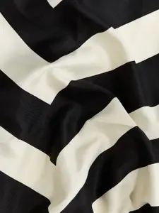 H&M Women Patterned Scarf