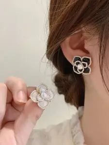 Celestique Set Of 2 Floral Studs
