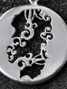 House of Aadyaa 92.5 Sterling Silver Circular Pendant With Chain