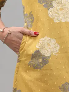 Vismay Women Printed Pure Cotton Sequins Work Kurta