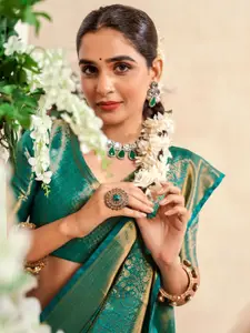 DEVATITHI Woven Design Pure Dharmavaram Zari Weaving Saree