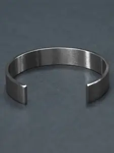 MEENAZ Men  Silver-Plated American Diamond Stainless Steel Antique Kada Bracelet