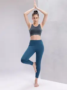 HRX by Hrithik Roshan Rapid-Dry Full Coverage Lightly Padded Workout Bra