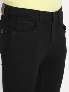 Turtle Men Cotton Narrow Tapered Fit Mid-Rise Stretchable Jeans
