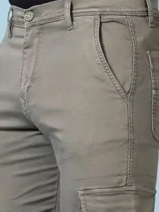 V-Mart Men Mid-Rise Cotton Cargo Style Jeans