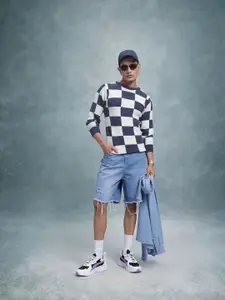 The Roadster Lifestyle Co. Men Checked Woollen Pullover