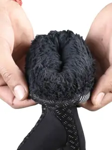 Calvadoss Men Patterned Winter Gloves