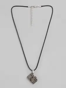 DressBerry Set of 2 Contemporary Camera Pendants with Chains