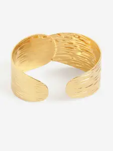 DressBerry Women Cuff Bracelet
