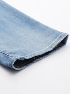 Levis Men 512 Slim Tapered Fit Light Fade Stretchable Jeans