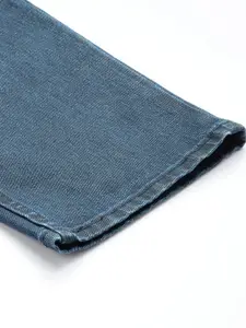 Levis Men 541 Tapered Fit Heavy Fade Stretchable Jeans