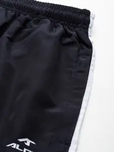 Alcis Men Striped Tracksuits