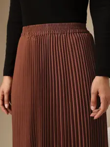 Chemistry Women Accordion Pleated Skirt