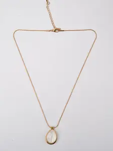 Zeraki Jewels Gold-Plated Artificial Stones Studded Teardrop Shaped Pendant With Chain