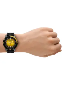 Skechers Men Lachman Analogue Watch SR5232