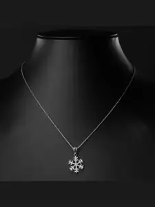 Soraya Luxe 925 Sterling Silver Moissanite Diamond Snowflake Pendant Necklace