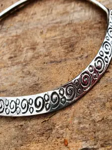 Anouk Women Handmade Silver-Plated Oxidized Collar Choker Necklace