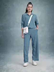 The Roadster Lifestyle Co. Self Design T-shirt With Trousers