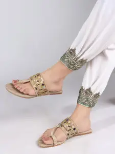 Anouk Women Embellished Ethnic One Toe Flats