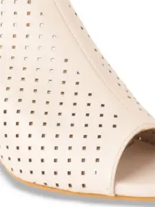 The Roadster Lifestyle Co. Women Peep Toe Block Heel Sandal