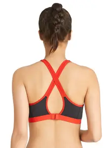Amante Black Solid Non-Wired Lightly Padded Sports Bra ABR17115