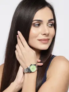 maxima Women Green Analogue Watch O-46664CMLI