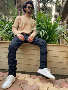 Roadster Men Black Slim Fit Mid-Rise Clean Look Stretchable Jeans