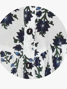 Sangria Navy Blue & White Floral Pleated Kurtis