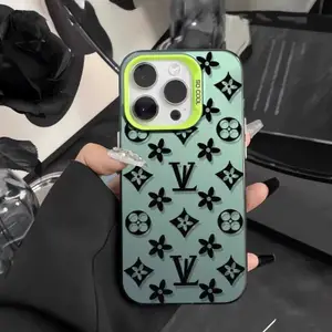 16 15 14 13 12 11 Pro Max High-end Patterned Phone Case with Independent Metal Button Silver Shell 2XJ250819