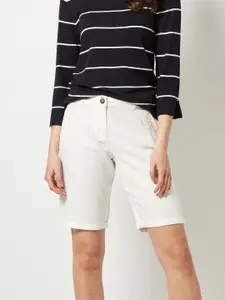 DOROTHY PERKINS Women White Solid Regular Fit Regular Shorts