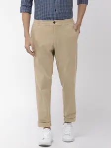 Tommy Hilfiger Men Beige Regular Fit Solid Regular Trousers