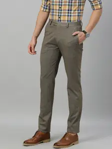 U.S. Polo Assn. Men Khaki Super Slim Fit Solid Regular Trousers