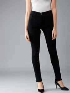 DOLCE CRUDO Women Black Slim Fit High-Rise Clean Look Stretchable Jeans