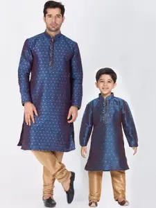 VASTRAMAY Men Blue & Cream-Coloured Self Design Kurta with Churidar
