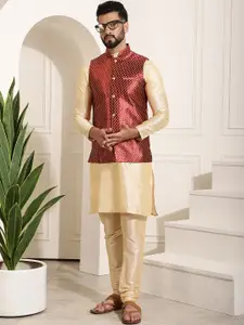 SOJANYA Men Cream-Coloured & Maroon Self Design Kurta with Churidar & Nehru Jacket